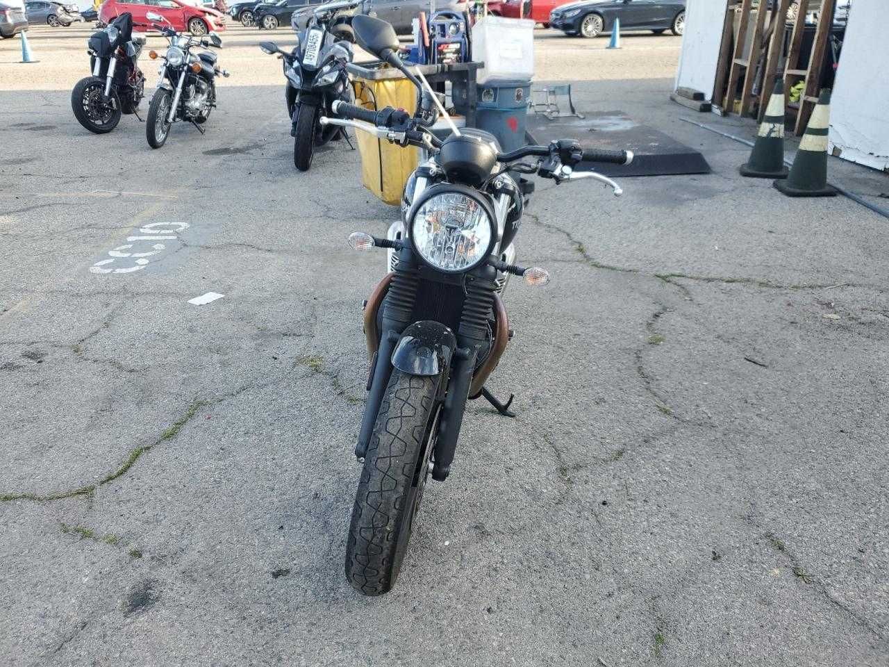 2022 Triumph Motorcycle STREET TWIN