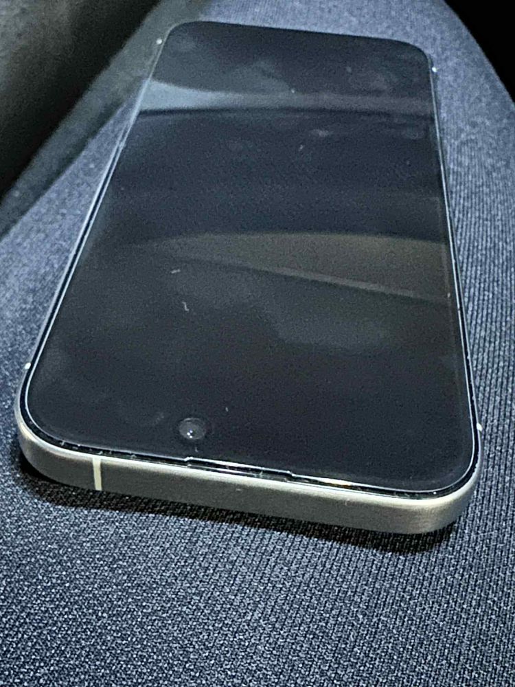 Iphone 15 pro 128GB