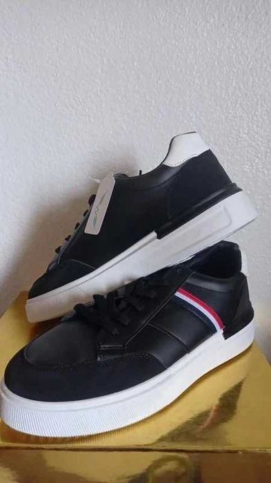 Sapatilhas Homem - Preto - 44 - Novas!!