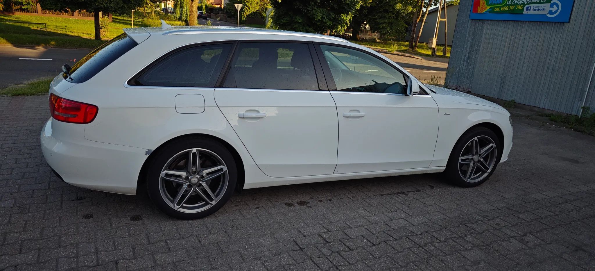 Audi A4 Sprzedam Audi a4 b8 2.0 tdi Caga, pierwszy właściciel w kraju