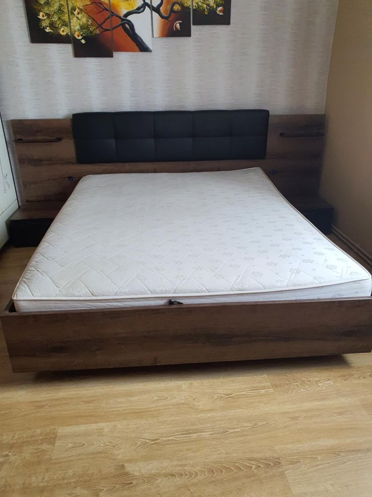 Łożko sypialniane Kassel 180x200 z materacem