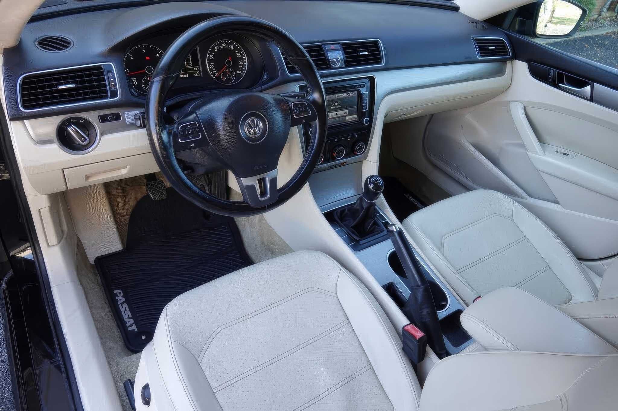 2015 Volkswagen Passat 2.0L TDI SE
