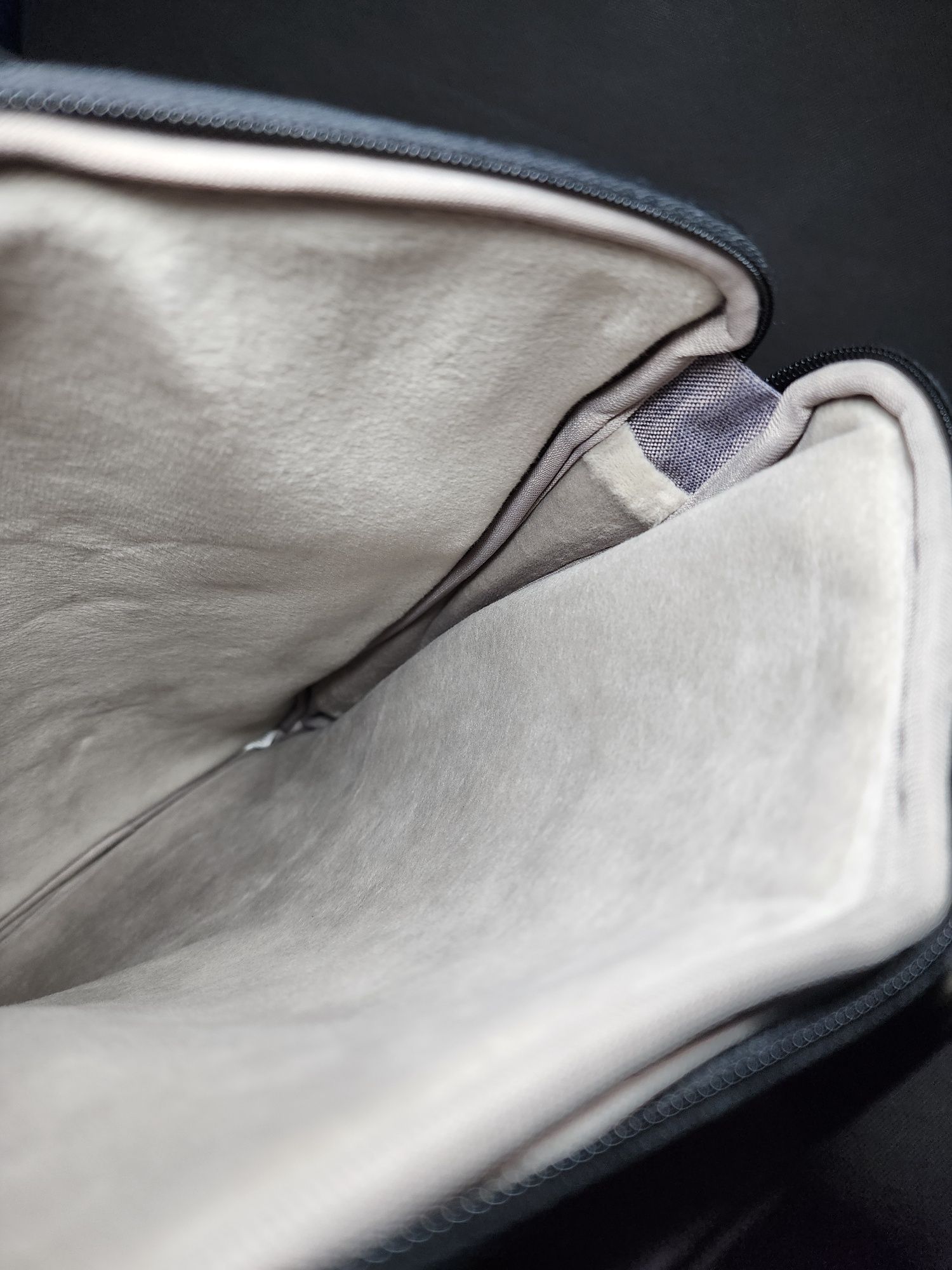Torba iCozzier na laptopa z 3 kieszeniami - 13"