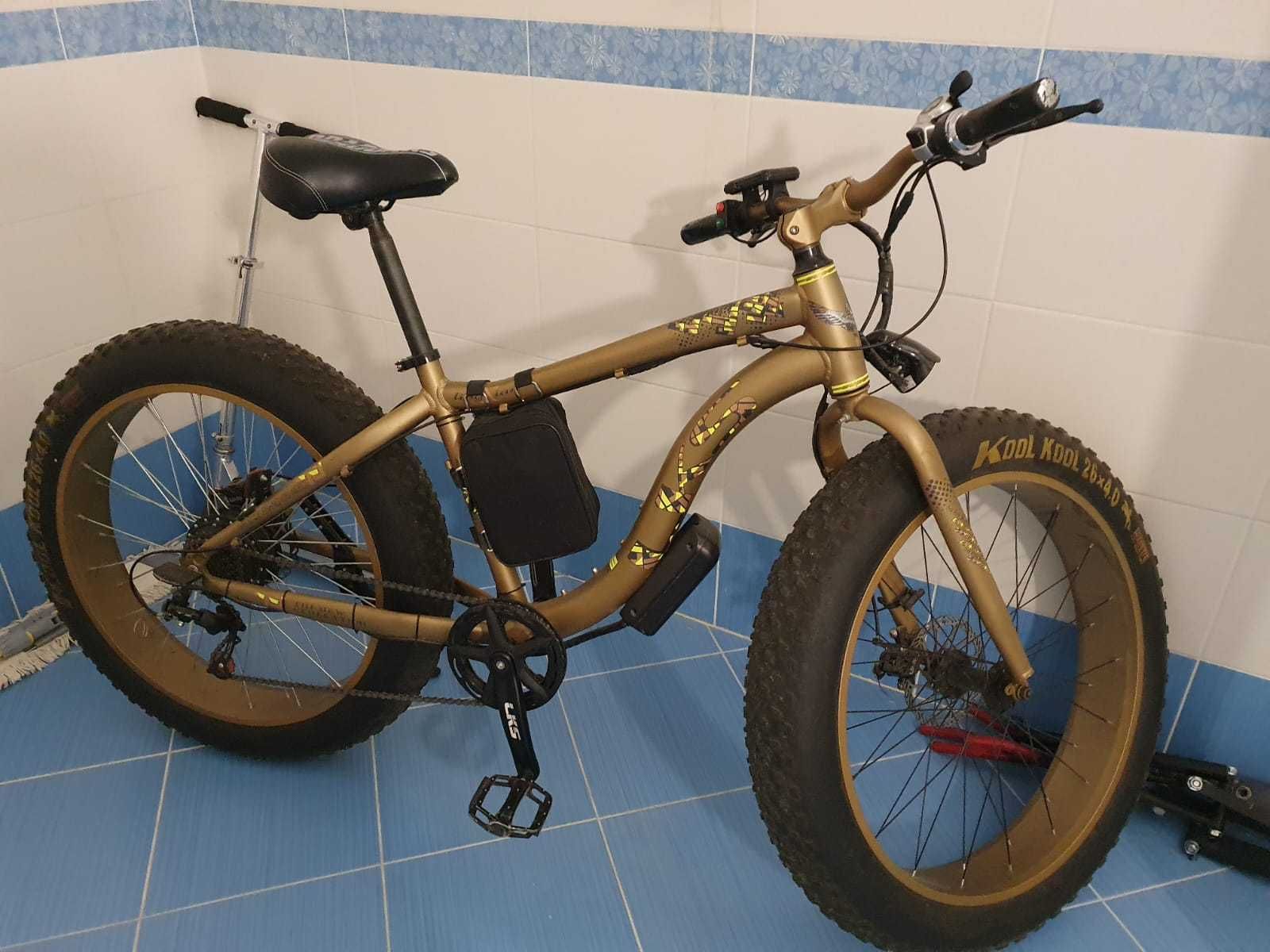 Продам електровелосипед LKS Fatbike