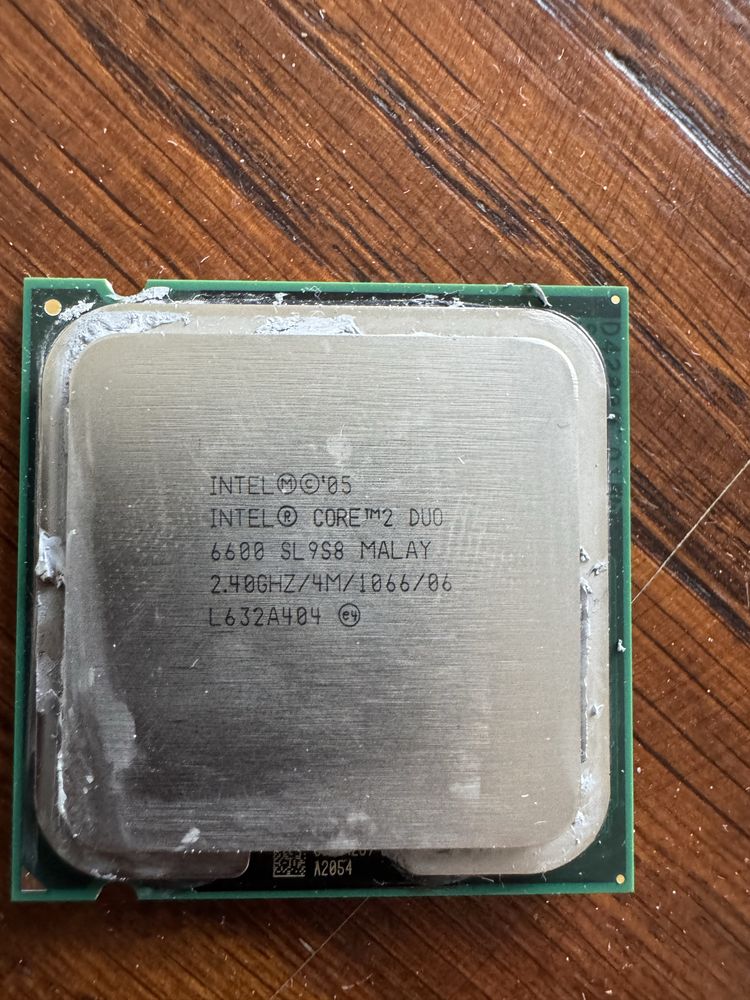 Маткринська плата intel desktop board 775 soket з процесорами та озу