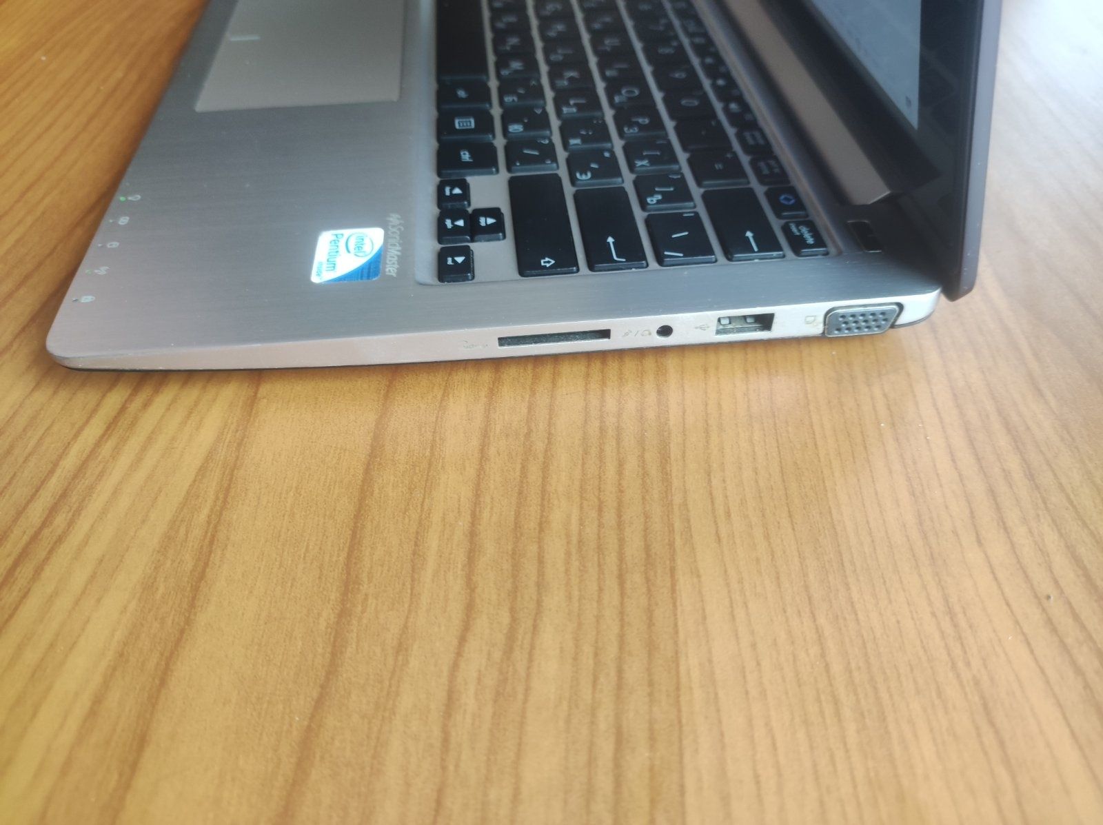 Ноутбук Asus продам