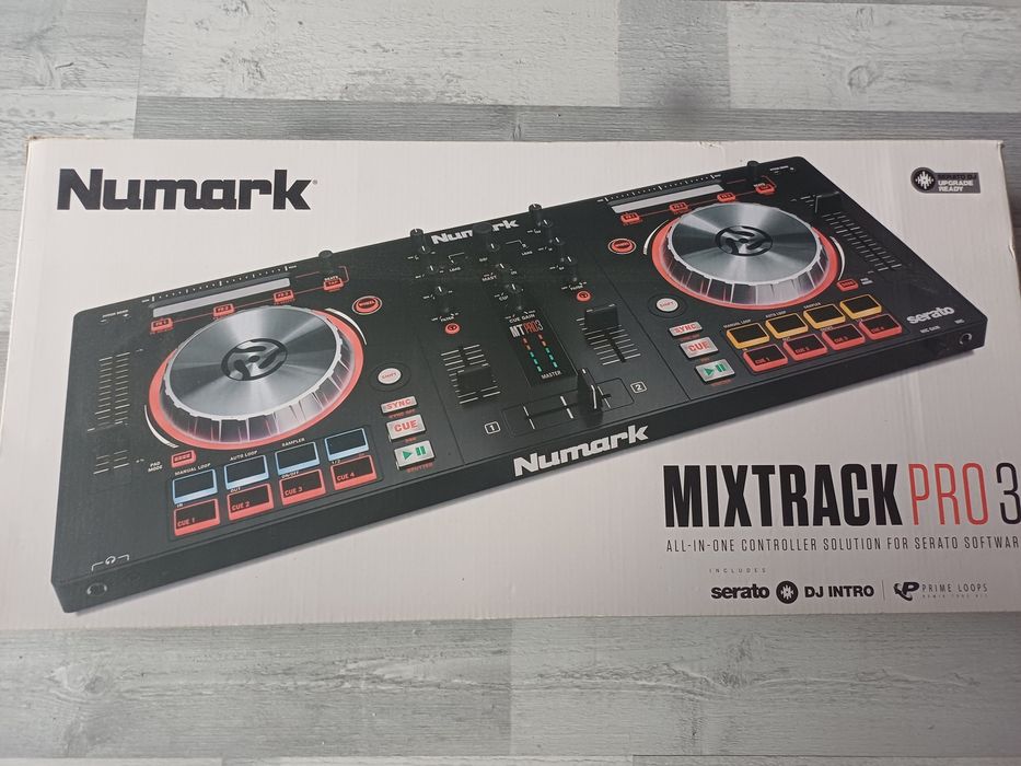 Konsola Numark Mixtrack Pro 3