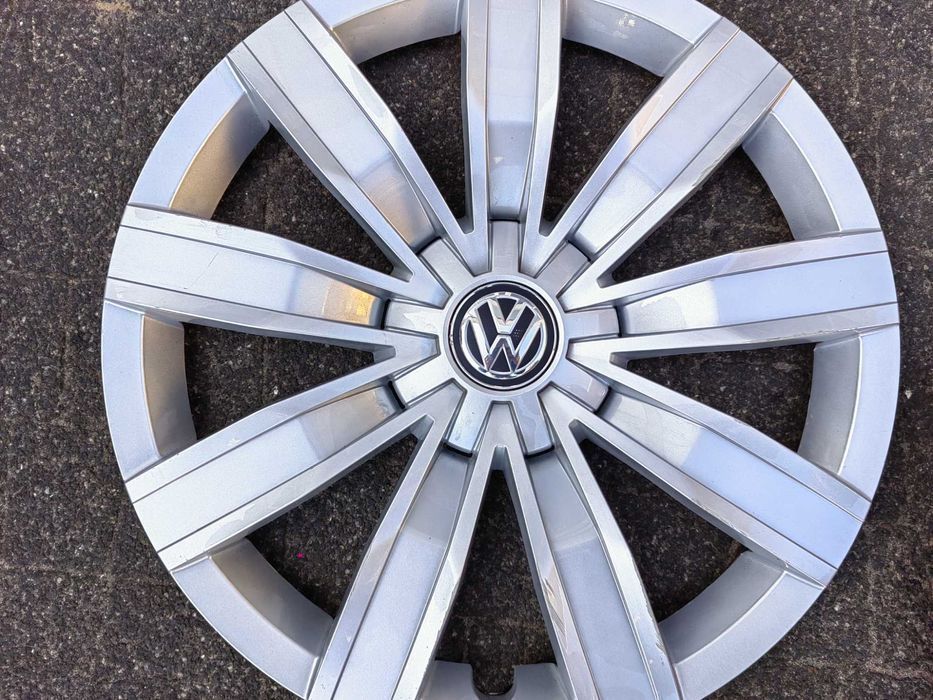 Kołpaki 17 cali VW komplet Oryginalne Tiguan Caddy Golf Passat
