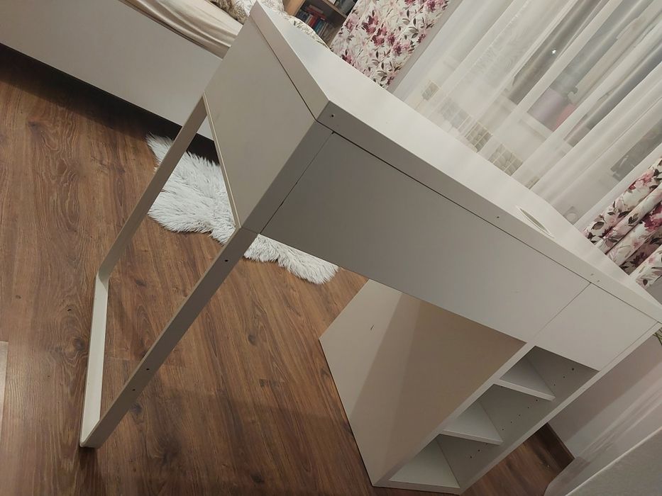 Biurko białe ikea