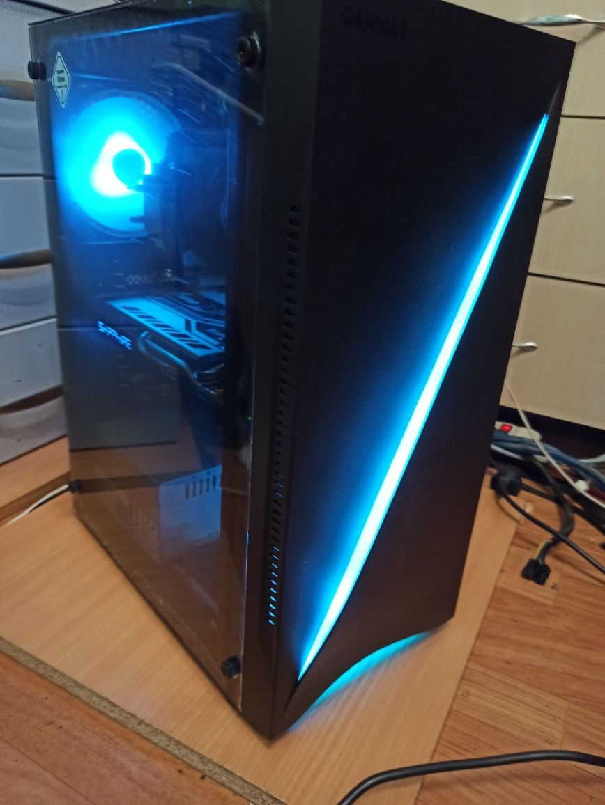 Комп'ютер I7-6700. RX-570 (8gb).  DDR4-16gb.