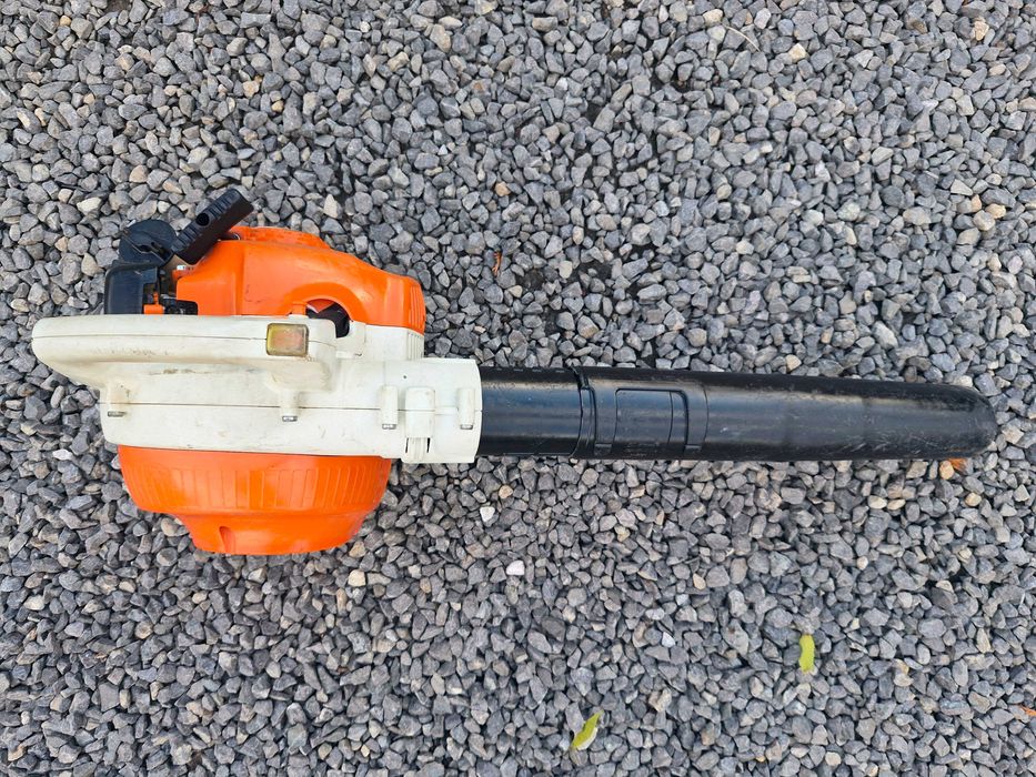 DMUCHAWA do LIŚCI SPALINOWA 2t STIHL BG 45 super stan profesjonalna