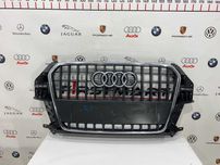Решітка радіатора Audi Q2 A3 Q3 8X0853651 81A853651 8U0853653H
