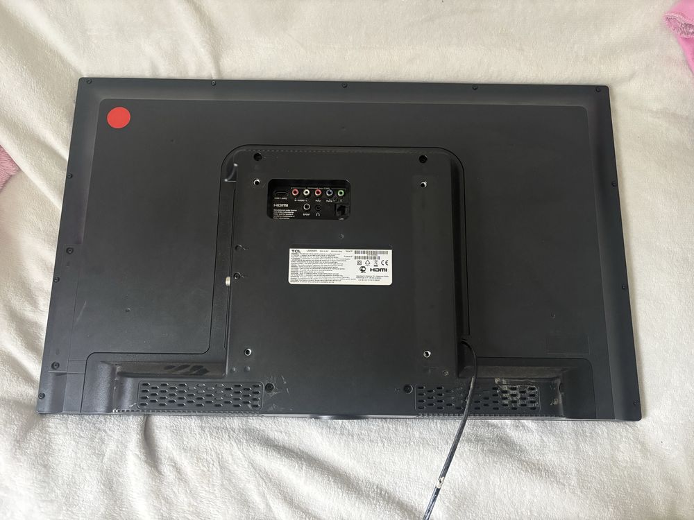Sprzedam telewizor tcl L32E3003