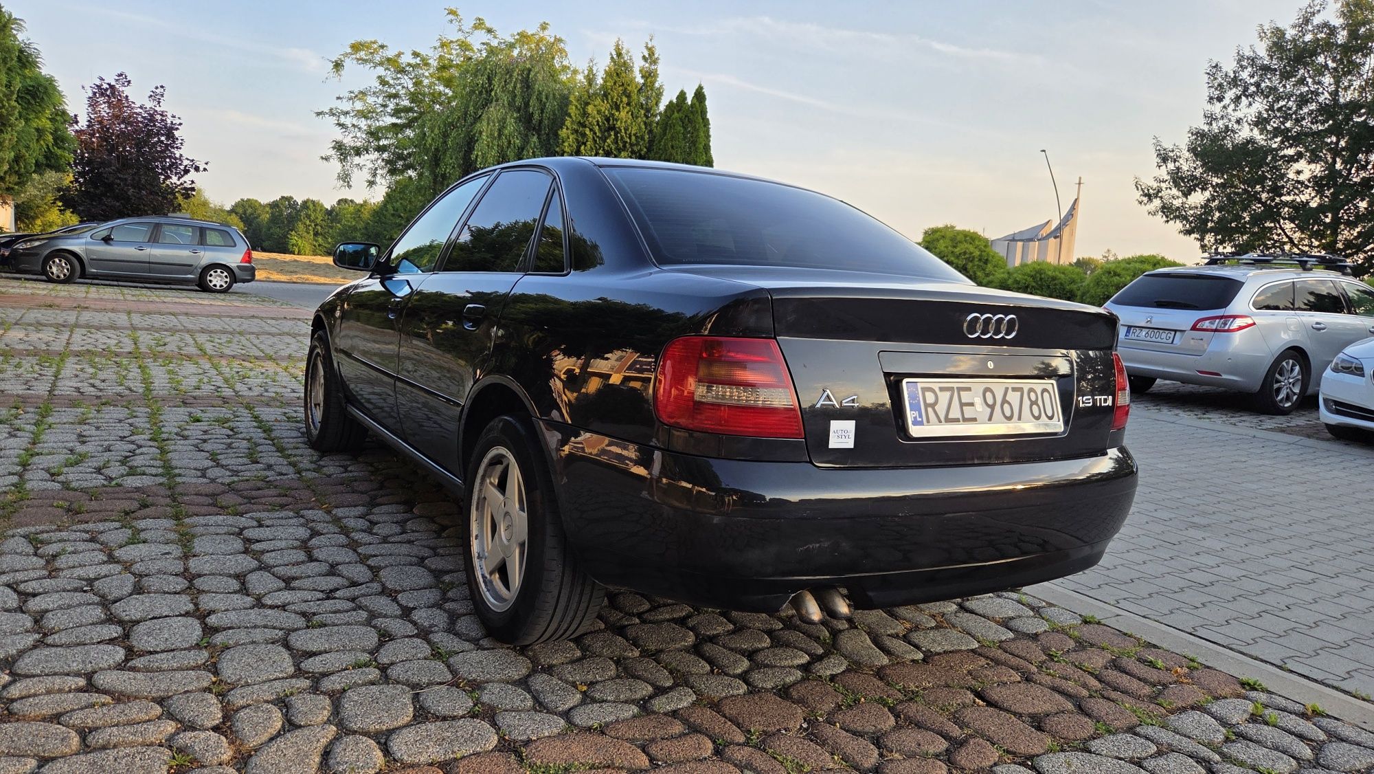 Audi a4 b5 1.9 tdi 2000r