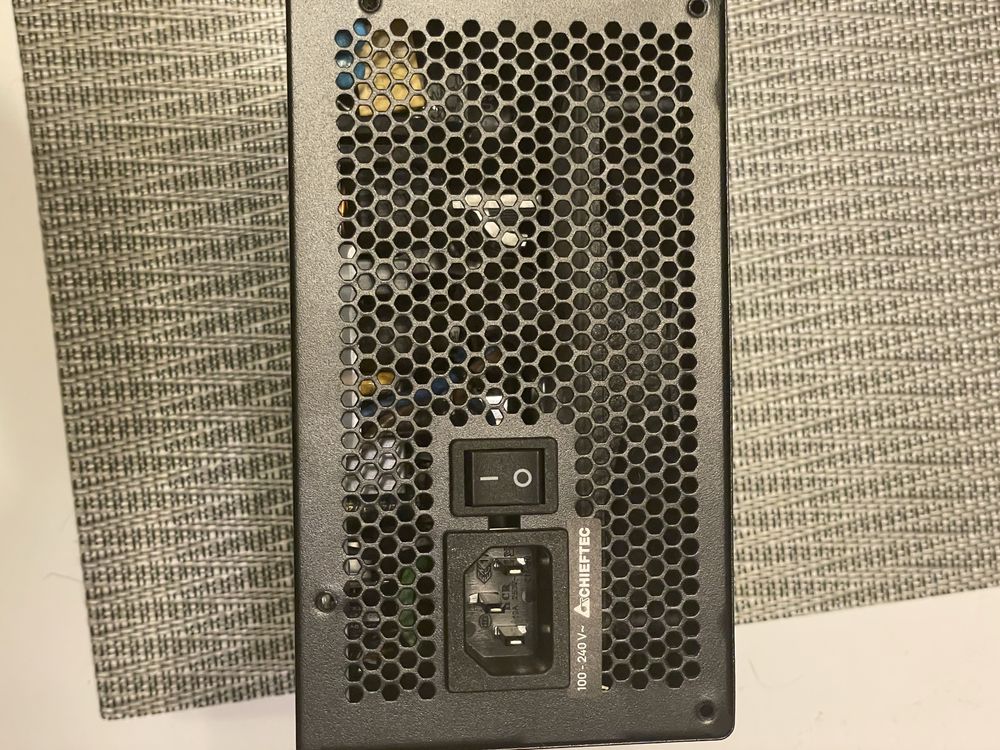 Zasilacz do komputera Polaris Chieftec 650W