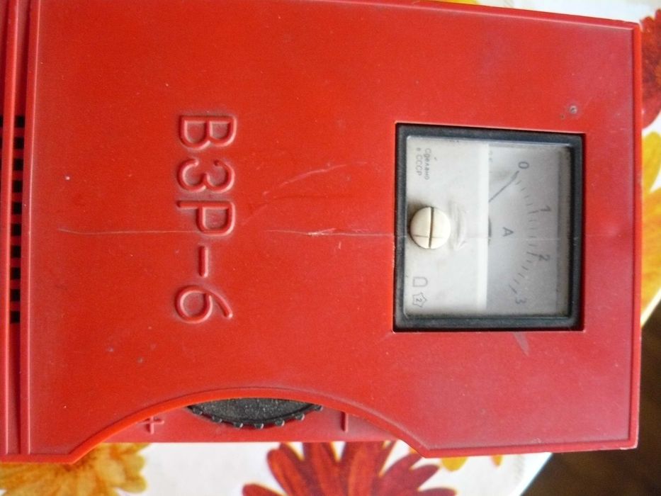 Prostownik zasilacz CCCP  6V  Opis ręczny