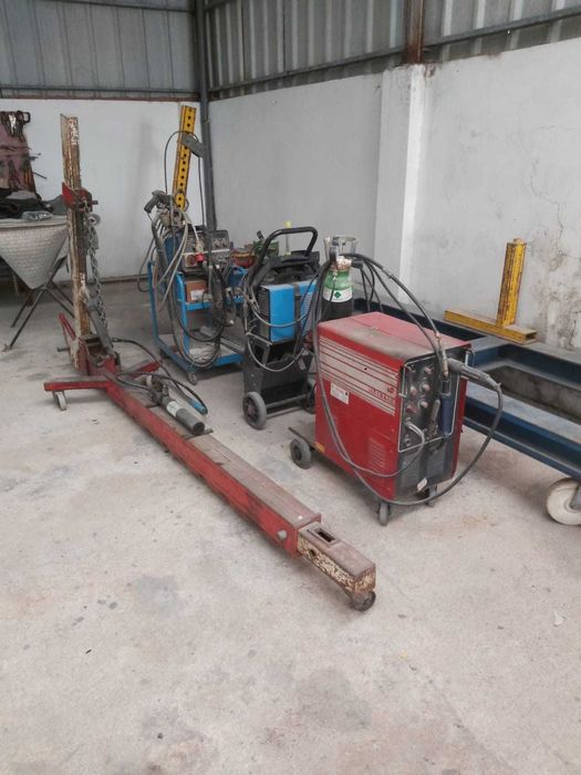 Material Chaparia / Bate-Chapas