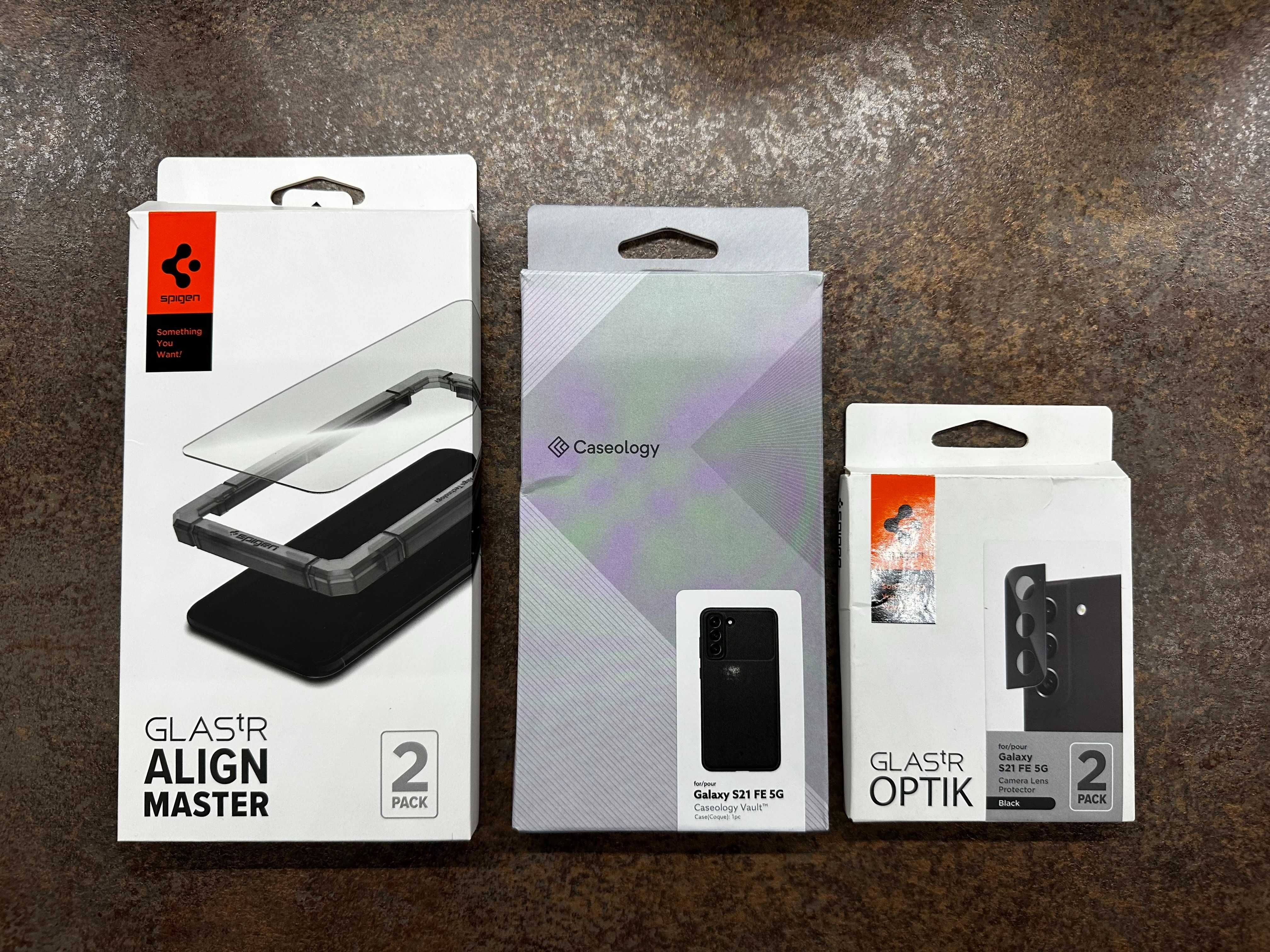 Samsung Galaxy S21 FE 5G + Etui Spigen + Szkło Spigen + Folia Spigen