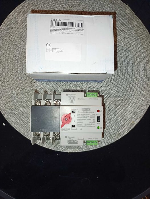 Автоматичний вимикач