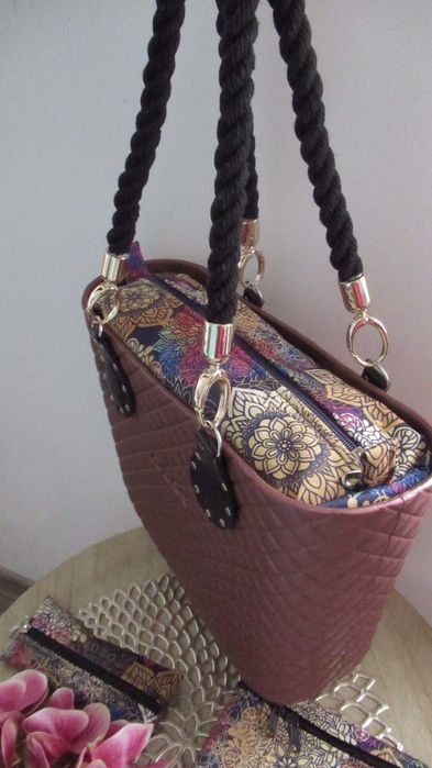 Organizer body Obag Mini Mandale kieszeń suwak metal