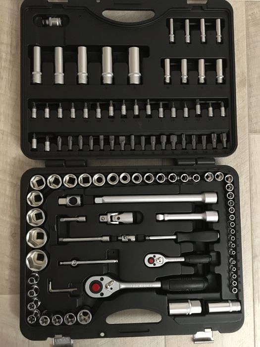 Набір інструментів Force 108 одиниць