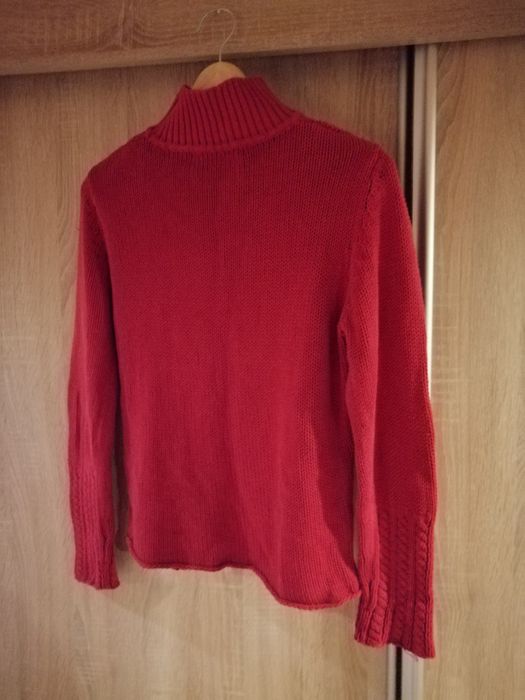 sweter  żywo czerwony