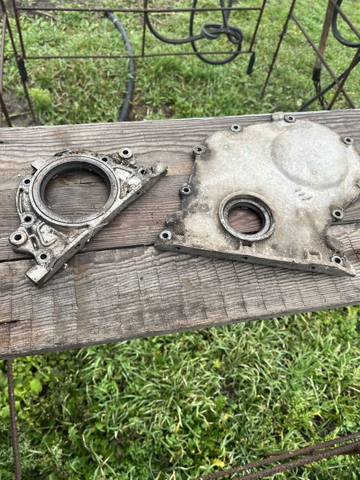 Передня та задня кришка двигуна ваз 2101,2106