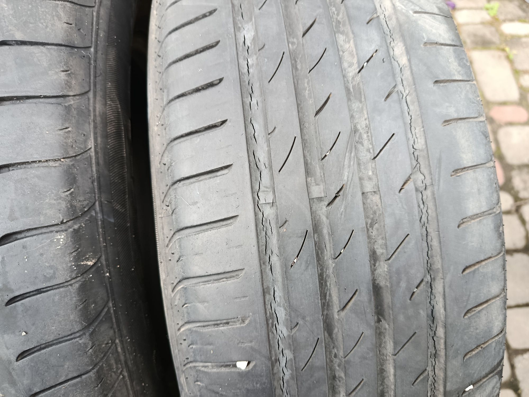 Резину 215/65  R16