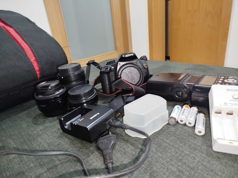 Câmera fotográfica+ acessórios