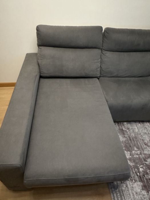 Sofá 3 lugares com Chaise Louge e relax elétrico