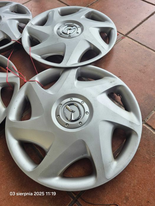 Mazda oryginalne kołpaki na felgi stalowe 15" GJ6A 37170