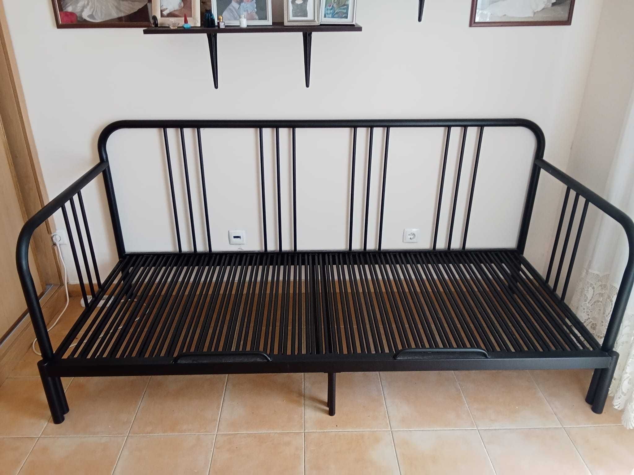 Cama individual /dupla de ferro