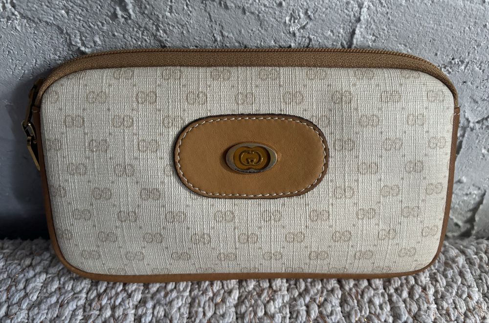 Gucci vintage saszetka/kometyczka mini monogram