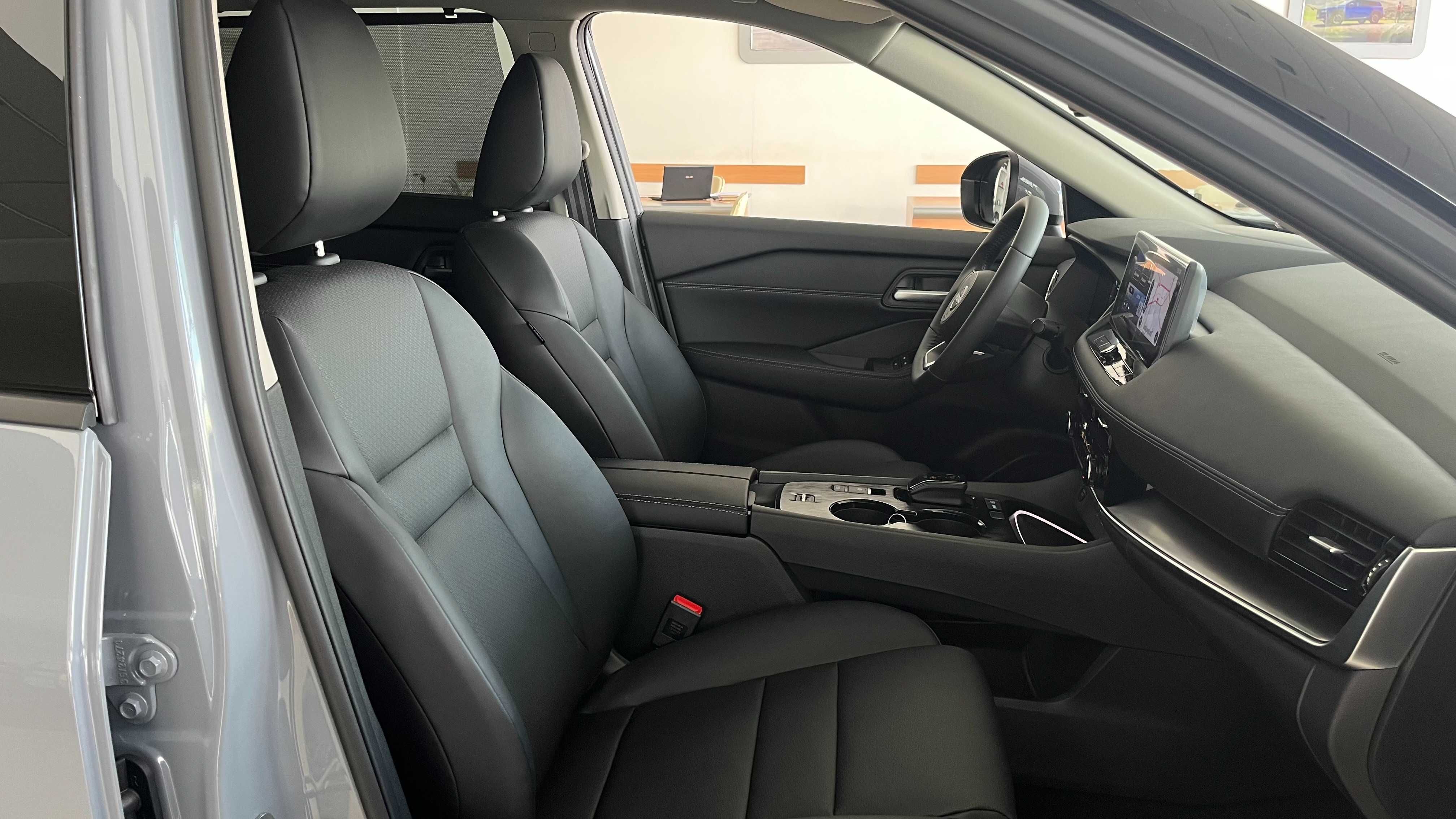 Гібридний Nissan X-Trail e-POWER 2WD N-Connecta 2024