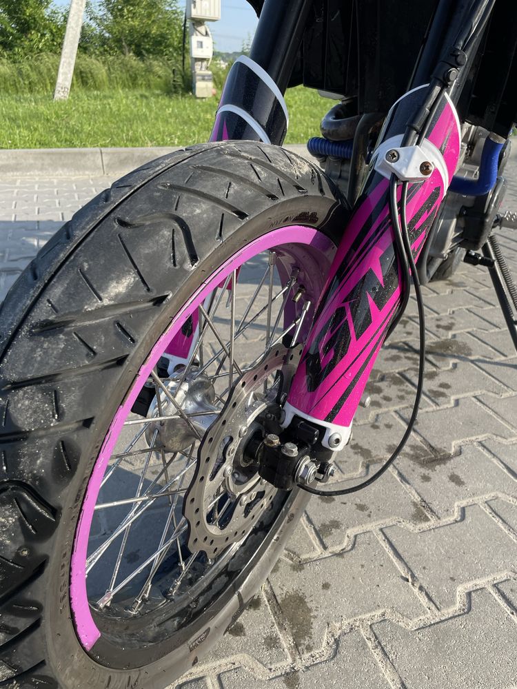 Мотоцикл Geon GNS 300