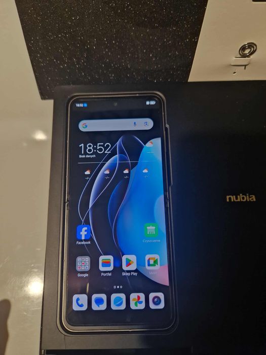 nubia flip 5g smartfon