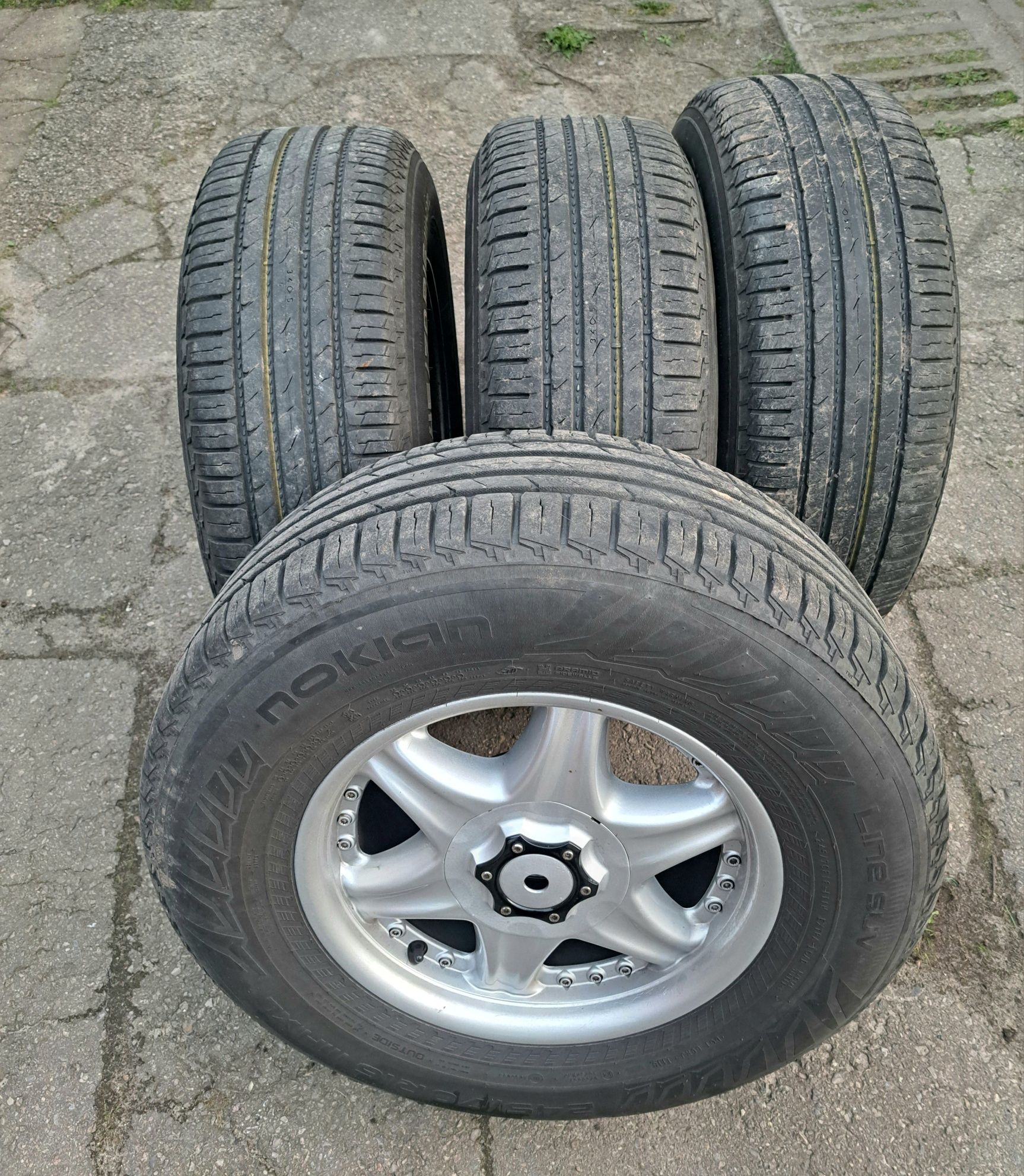 Koła sorento 245/70R16