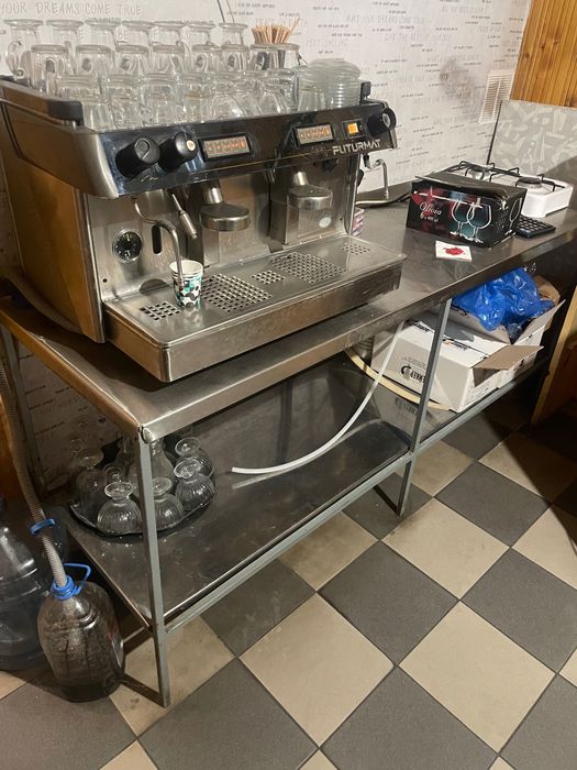 Продаю каво машинку