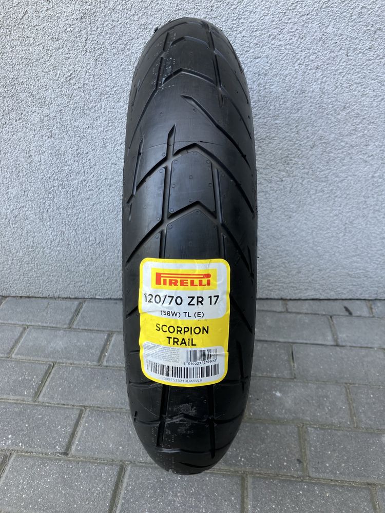 120/70ZR17 Pirelli Scorpion Trail (58W) Aprilia SL SMV Bmw R9T XR VFR