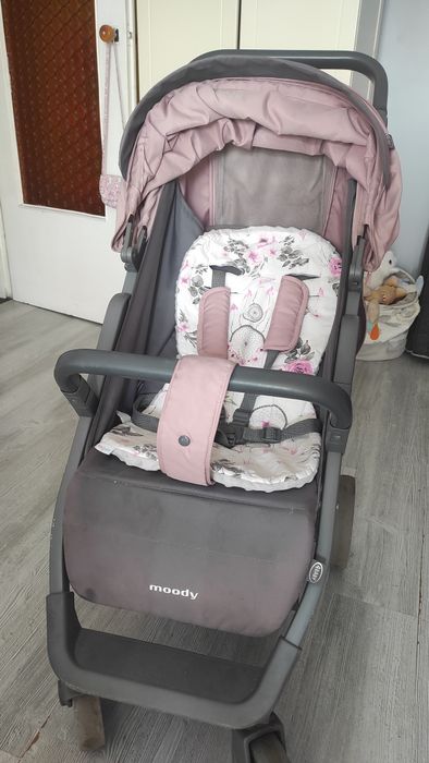Wózek Moody dla dziewczynki