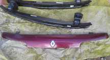 Reno Renault 21 25 V6 NEVADA Grill Atrapa Znaczek Przód Lusterko Lewe
