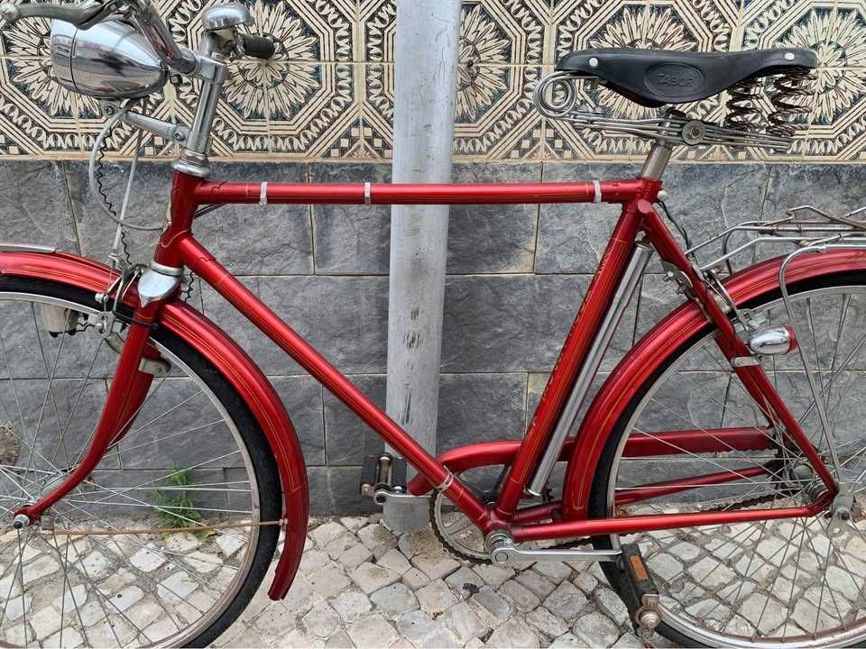 Bicicleta pasteleira