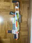 Zestaw Nerf 5 wyrzutni 3 magazynki