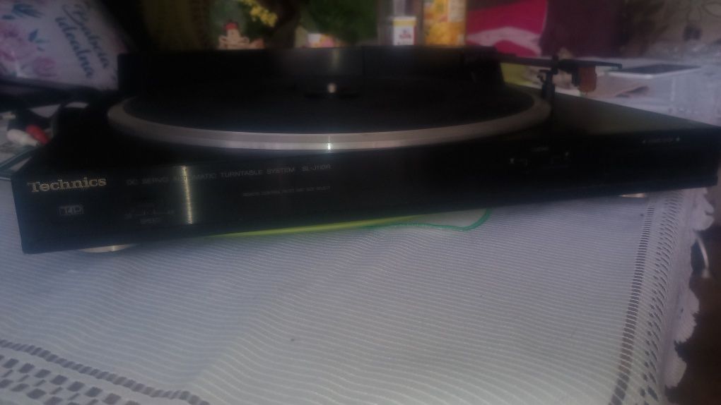 Gramofon Technics SL - J110R Automatic