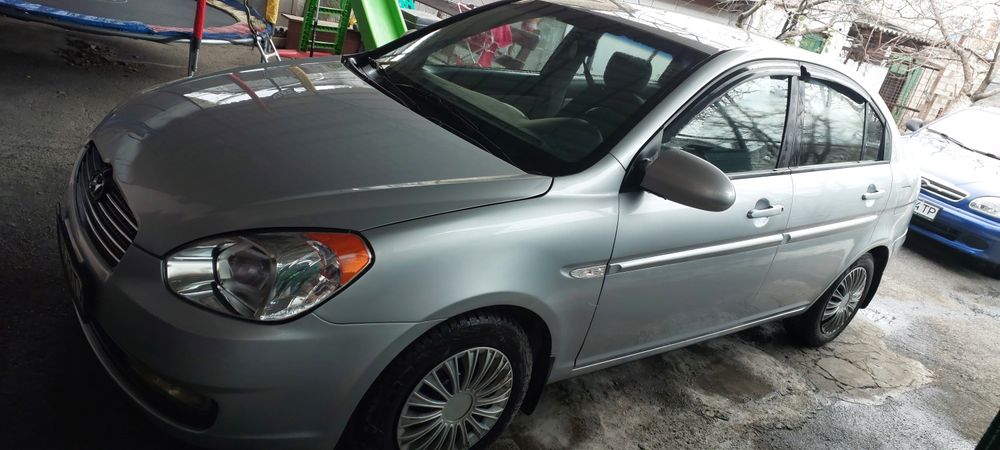 Продам Акцента на автомате 2007 1.6