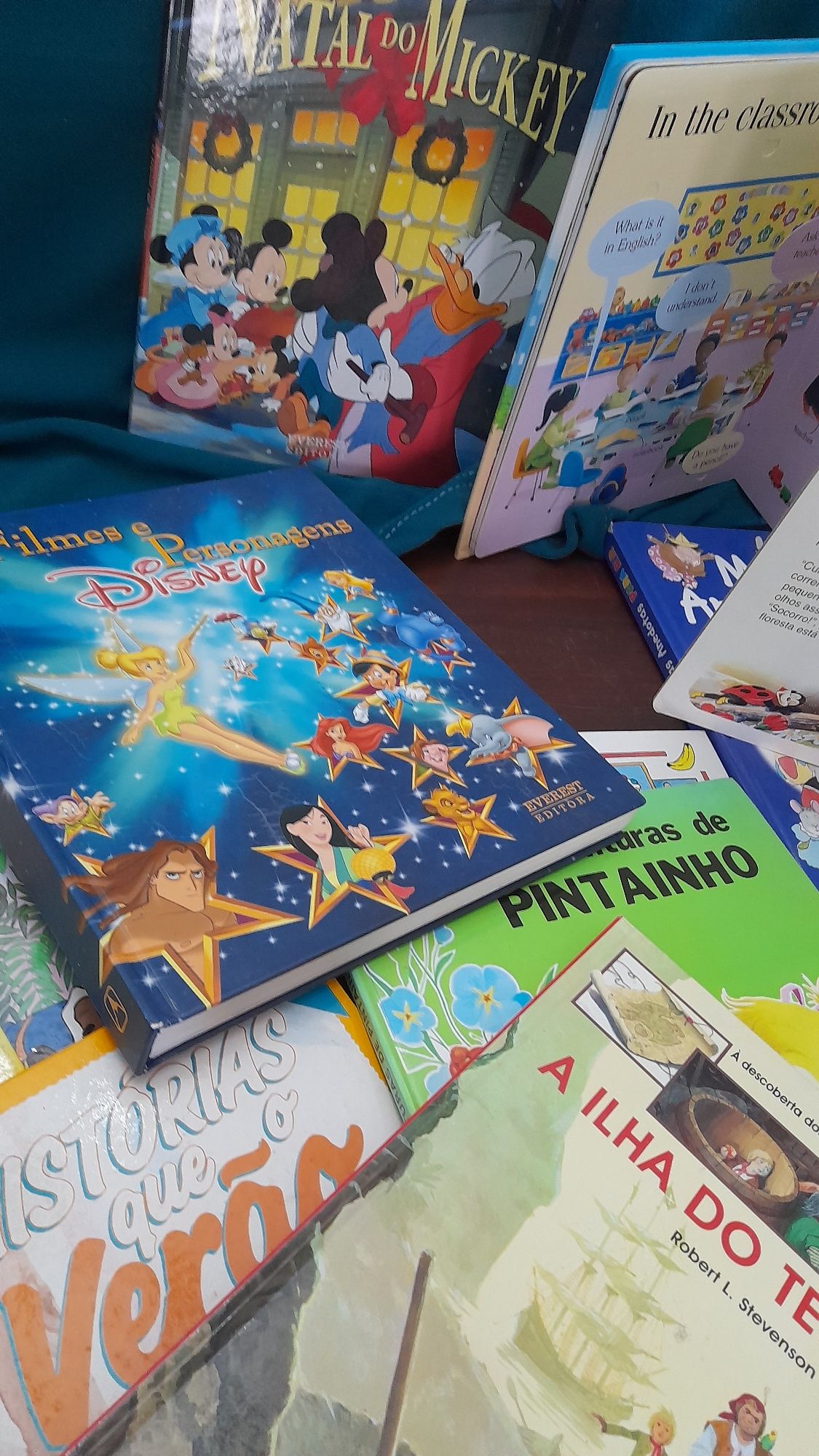Lote de 20 Livros infantis