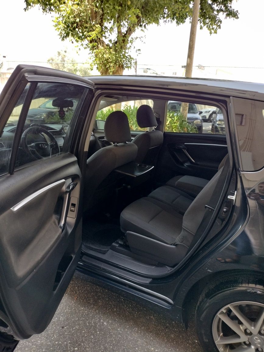 Toyota verso 7 lugares