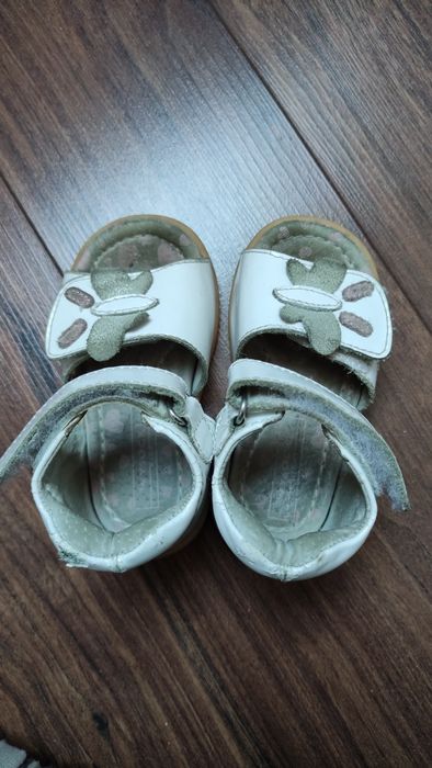 Sandałki buty dla dziewczynki rozmiar 21