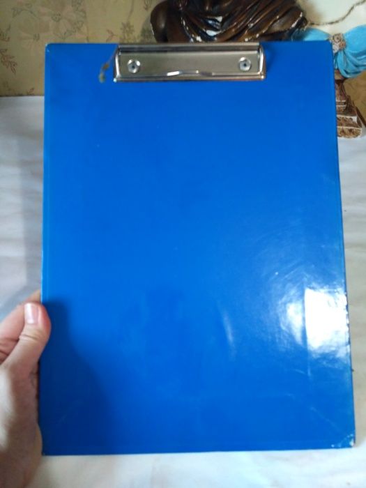 планшет для листов А4 с металлическим зажимом подставка