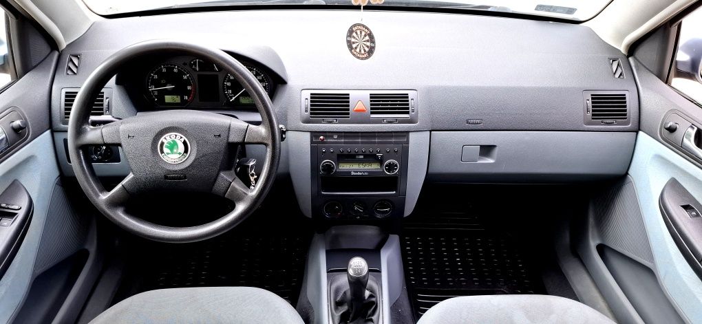Skoda Fabia 1.4 MPI v8 Polski salon
